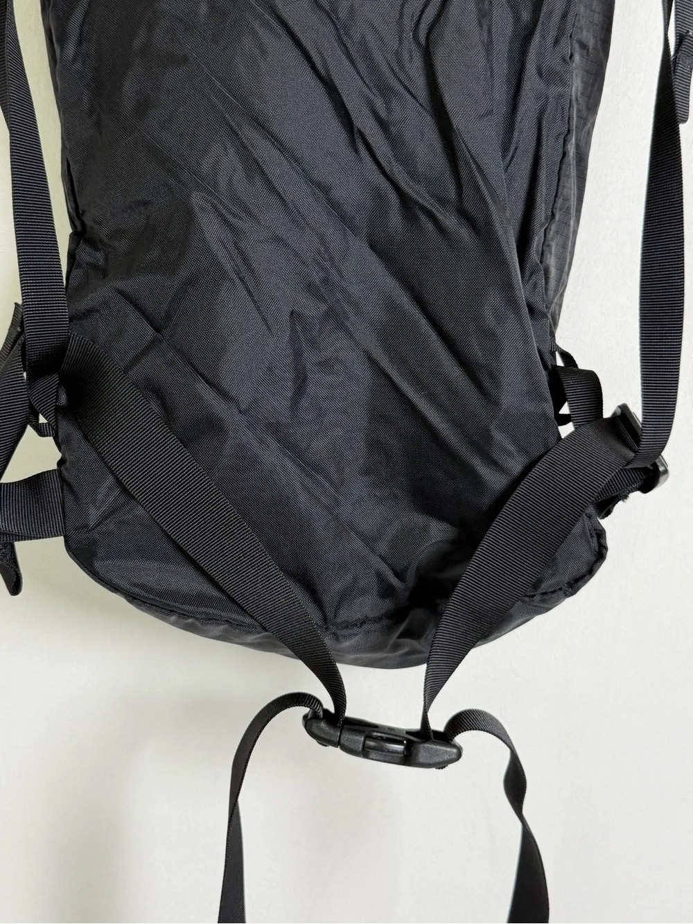 REI Co-op Flash 18 Backpack 18L Black Ultralight Hiking Daypack Packable